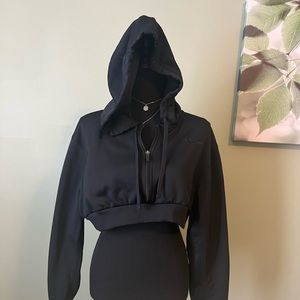 Cropped Nike hoodie